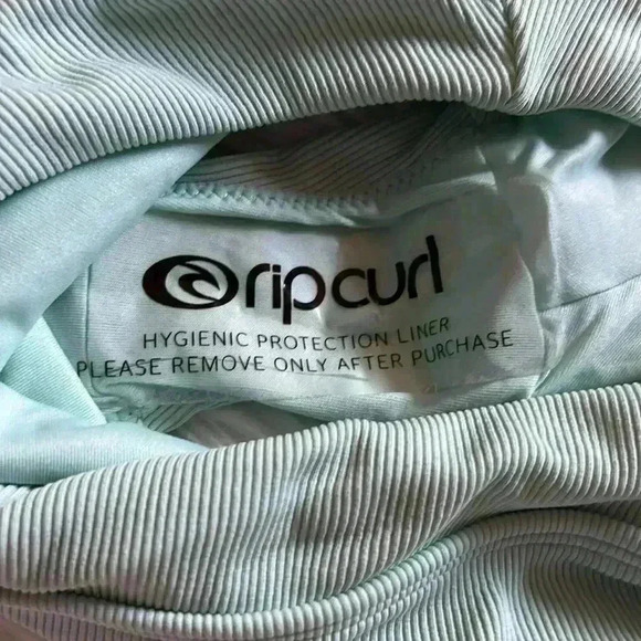 RIP CURL High Waisted Cheeky Bikini Bottom Size Small - Picture 4 of 6